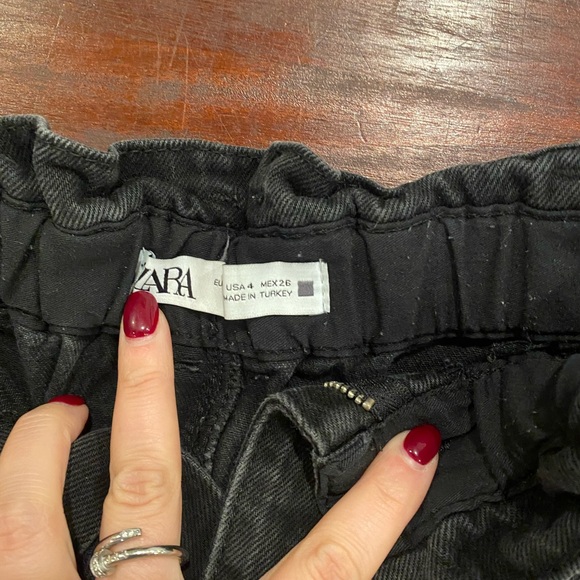 Paperbag Denim Jeans - Picture 2 of 3